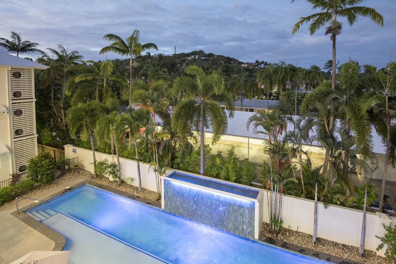Mowbray By The Sea Aparthotel Port Douglas Buitenkant foto