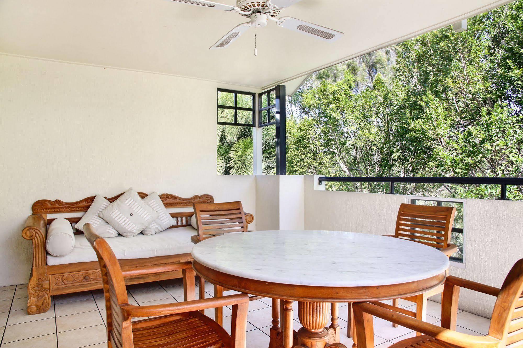 Mowbray By The Sea Aparthotel Port Douglas Buitenkant foto