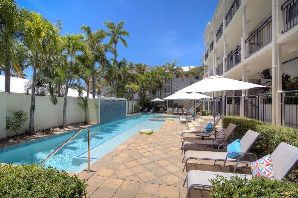 Mowbray By The Sea Aparthotel Port Douglas Buitenkant foto